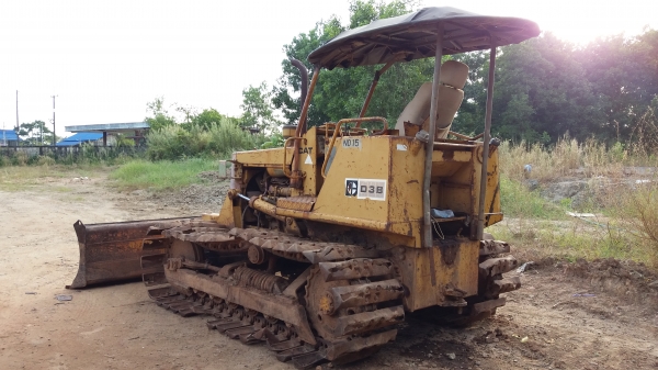 ขาย 129,000 CAT D 3 B ตามสภาพ เครื่องดี เกียร์แรง ช่วงล่างอ่อน (รถอยู่ จันทบุรี) 090-772-3710 090-772-3708 ขาย 129,000 CAT D 3 B ตามสภาพ เครื่องดี เกียร์แรง ช่วงล่างอ่อน (รถอยู่ จันทบุรี) 090-772-3710 090-772-3708