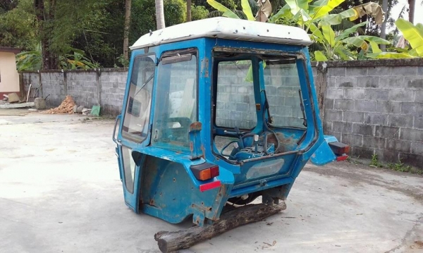 ขายเก๋งรถไถ  ตามสภาพ