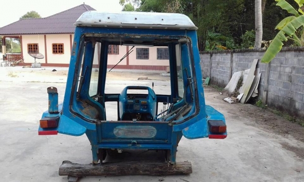 ขายเก๋งรถไถ  ตามสภาพ