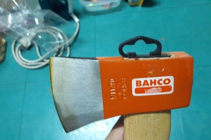 ขายขวานBAHCO Made in Sweden.ขนาด800กรัม ใหม่เก่าเก็บ