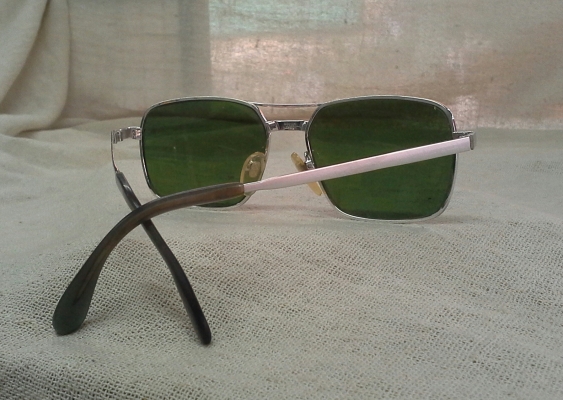 แว่นตาไวท์โกลด์ฟิลด์ 'เทพเจ้าของชาวเยอรมัน' ยุค '60s Vintage RODENSTOCK TORRO WD handmade in Germany แว่นตาไวท์โกลด์ฟิลด์ 'เทพเจ้าของชาวเยอรมัน' ยุค '60s Vintage RODENSTOCK TORRO WD handmade in Germany