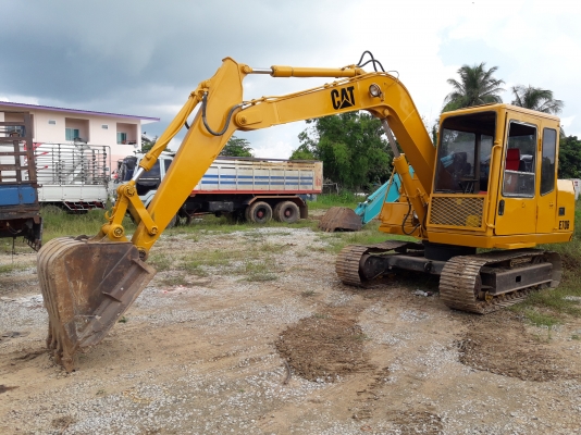 ขายด่วนรถ แบคโฮ CAT E70B เครื่องดี โช๊เต็ม ลอนใหม่