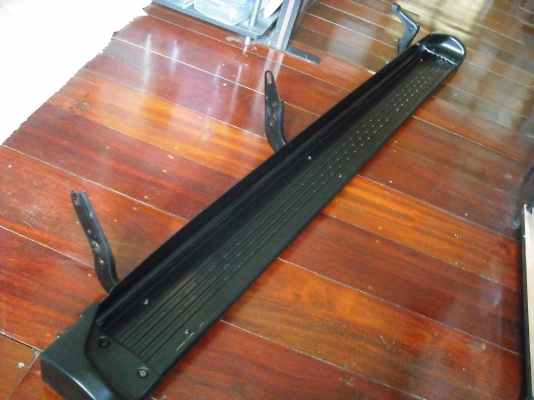 บันไดข้างข้างขวา TOYOTA FORTUNER แท้