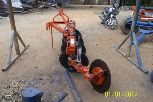 ขายผาน 4 ตราช้าง 45 ถึง 50 แรง ขายผาน 4 ตราช้าง 45 ถึง 50 แรง