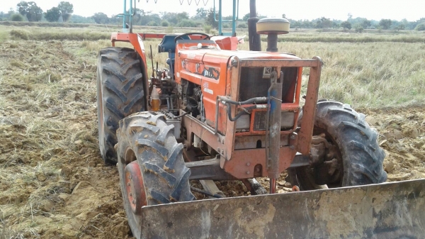 ขาย คูโบต้า M8030 สองเพลา ราคา 215,000 อุปกรณ์มี ใบดัน + ผานพรวน -เพลาฝัง เอกสารอินวอยร์- พร้อมใช้งาน 091-0206555 อยู่สุรินทร์ ขาย คูโบต้า M8030 สองเพลา ราคา 215,000 อุปกรณ์มี ใบดัน + ผานพรวน -เพลาฝัง เอกสารอินวอยร์- พร้อมใช้งาน 091-0206555 อยู่สุรินทร์