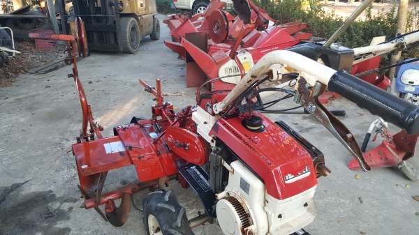 รถพรวนดิน ยกร่อง ปูพสาติก รหัส C2 - 10 รถพรวนดิน ยกร่อง ปูพสาติก รหัส C2 - 10