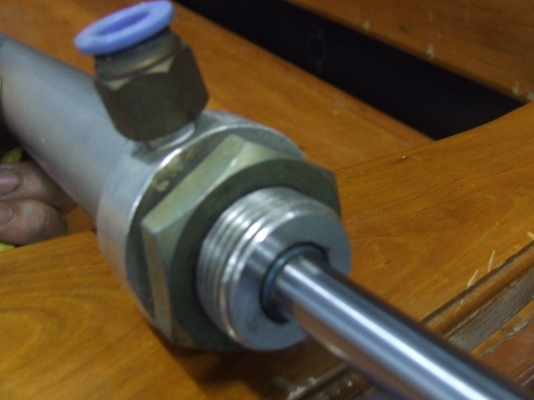 ขายกระบอกลมยาว  1.10 ซ ม  สภาพใหม่99 เปอเซนครับ