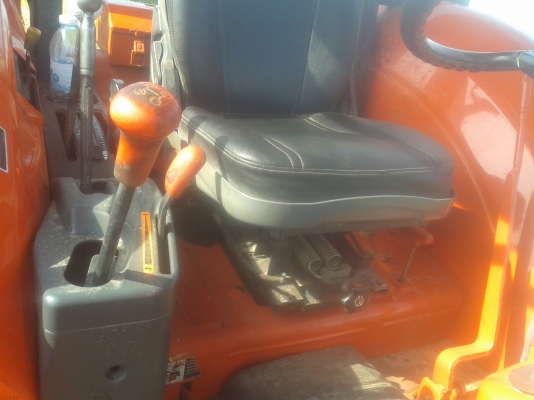 ขายรถไถคูโบต้า 70 แรง ปี 53 ใบดันผาน 6 เล่มพร้อมจัดไฟแน๊ทได้