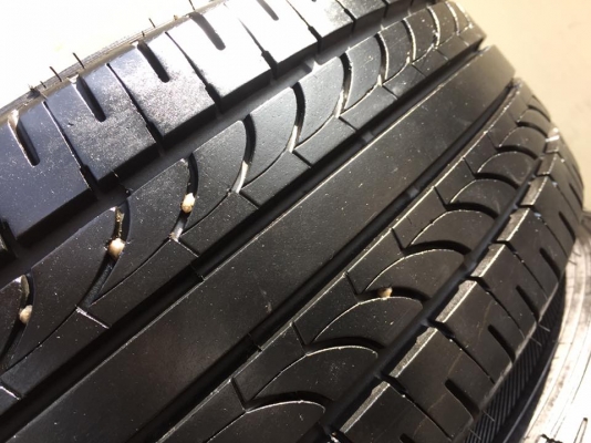ขายยาง GOODYEAR DURASPORT 205-70-15 ปี14 ดอกหนาจัด ไม่มีปะ ไม่มีตำหนิ ชุดละ 4,500 บาท