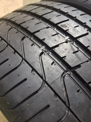ขายยาง PIRELLI P-ZERO 285-40-19 ปี15 สภาพเหมือนใหม่ ตุ่มอยู่ทุกเส้น คู่ละ 9,900 บาท