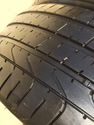 ขายยาง PIRELLI P-ZERO (RUNFLAT) 275-40-19 ปี15 ดอกหนาจัด ไร้ตำหนิ ไม่มีปะ คู่ละ 6,900 บาท