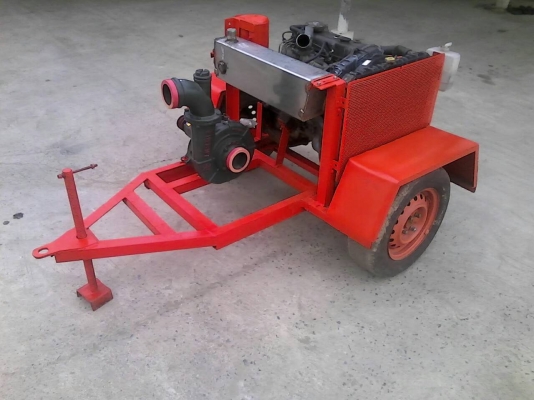 ปั้มน้ำ เครื่อง ISUZUดีเซล 2000CC.ติดต้ังปั้มหอยโข่งขนาด4นิ้ว