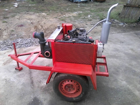 ปั้มน้ำ เครื่อง ISUZUดีเซล 2000CC.ติดต้ังปั้มหอยโข่งขนาด4นิ้ว