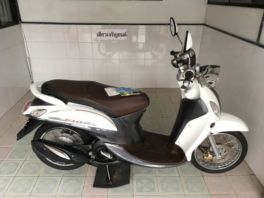 Fino Fi ลายPremium วิ่ง9000 ปี58 (รับประกันเครื่องยนต์ 6 เดือน)