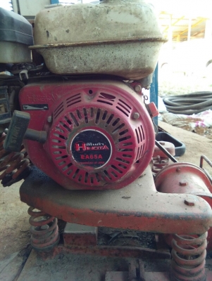 เครื่อวตบดิน