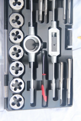 ชุดดอกต๊าปเกลียวและดายเกลียว APEX ระบบมิล 21 ตัวชุด ชุดดอกต๊าปเกลียวและดายเกลียว APEX ระบบมิล 21 ตัวชุด