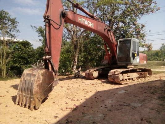 Hitachi EX200-3 เครื่องเดิม เมกะปั้ม สวยพร้อมใช้ โซ่หนา แทรคสวย ภายในครบๆ Hitachi EX200-3 เครื่องเดิม เมกะปั้ม สวยพร้อมใช้ โซ่หนา แทรคสวย ภายในครบๆ