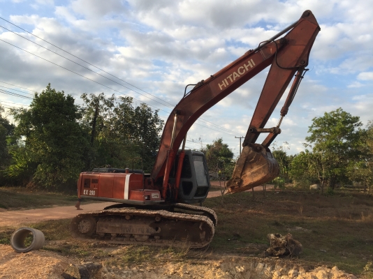 Hitachi EX200-3 เครื่องเดิม เมกะปั้ม สวยพร้อมใช้ โซ่หนา แทรคสวย ภายในครบๆ Hitachi EX200-3 เครื่องเดิม เมกะปั้ม สวยพร้อมใช้ โซ่หนา แทรคสวย ภายในครบๆ