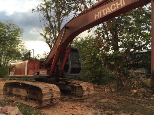 Hitachi EX200-3 เครื่องเดิม เมกะปั้ม สวยพร้อมใช้ โซ่หนา แทรคสวย ภายในครบๆ Hitachi EX200-3 เครื่องเดิม เมกะปั้ม สวยพร้อมใช้ โซ่หนา แทรคสวย ภายในครบๆ