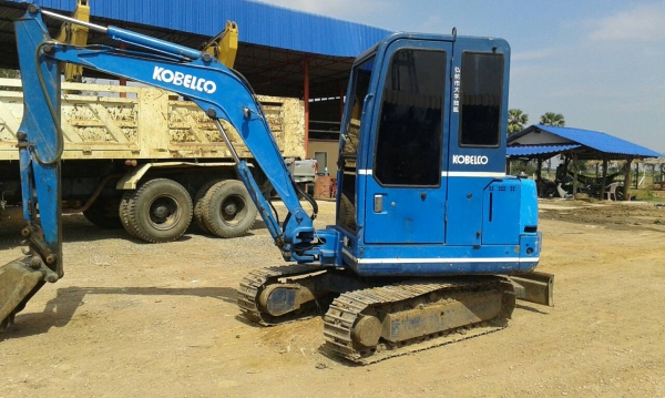 ขายโก้เบลโก้30รถเก่านอกใช้ได้6เดือนสวย