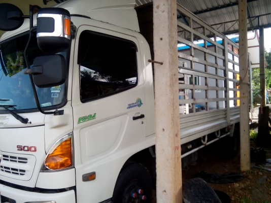 ขายดาว 6 ล้อ FC9J  145  แรงม้า ปี58 พร้อมใช้งาน  กระบะสเตเลส