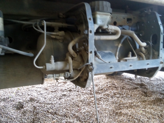 ขายดาว 6 ล้อ FC9J  145  แรงม้า ปี58 พร้อมใช้งาน  กระบะสเตเลส