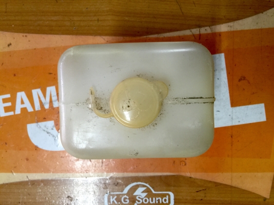 ขายกระปุกฉีดน้ำฝนรถยนต์ DAIHATSU รุ่น MIRA L80 ของแท้ ขายกระปุกฉีดน้ำฝนรถยนต์ DAIHATSU รุ่น MIRA L80 ของแท้