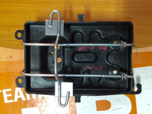 ขายกระปุกฉีดน้ำฝนรถยนต์ DAIHATSU รุ่น MIRA L80 ของแท้ ขายกระปุกฉีดน้ำฝนรถยนต์ DAIHATSU รุ่น MIRA L80 ของแท้