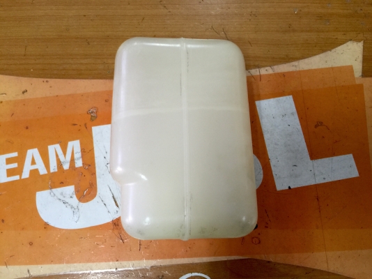 ขายกระปุกฉีดน้ำฝนรถยนต์ DAIHATSU รุ่น MIRA L80 ของแท้ ขายกระปุกฉีดน้ำฝนรถยนต์ DAIHATSU รุ่น MIRA L80 ของแท้