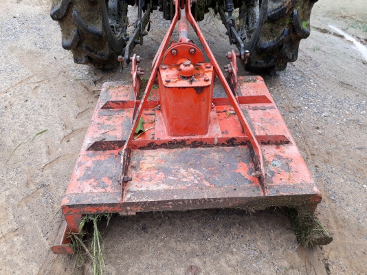 ขอบคุณสารวัตรจาก จ.ศรีสะเกษ ครับ ขายตัวตัดหญ้าใส่กับรถไถนั่งขับ ขนาด90 พร้อมใช้งาน