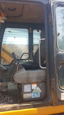 ขายรถแบ็คโคร PC 120-6 ไฟฟ้าเต็มเล่มทะเบียน พร้อมเทลเลอร์หัวยาว ค. 165พร้อมมือขุดตอไม้