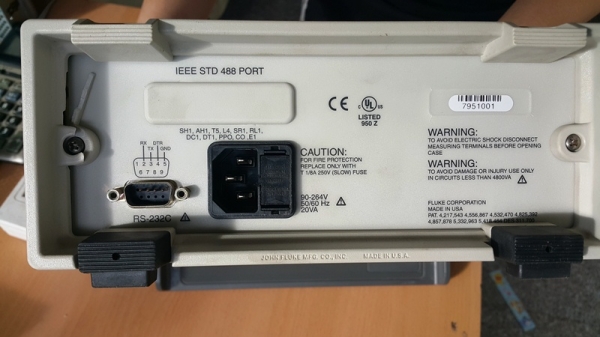 ขาย multimeter  ยี่ห้อ FLUKE