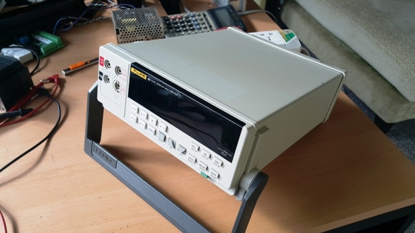 ขาย multimeter  ยี่ห้อ FLUKE