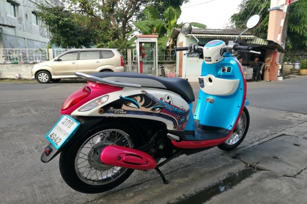 Scoopy i 2014 วิ่ง3000โล รถบ้านแท้ มือเดียว เล่มชุดโอนครบ