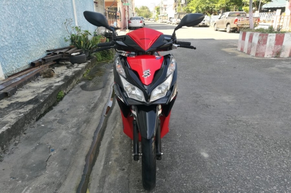 Click 125i วิ่ง7000โล รถบ้านแท้ เล่มชุดโอนครบ