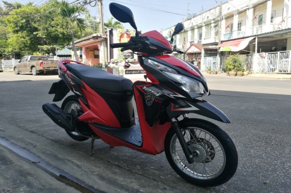 Click 125i วิ่ง7000โล รถบ้านแท้ เล่มชุดโอนครบ