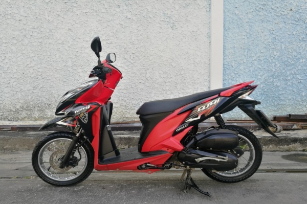 Click 125i วิ่ง7000โล รถบ้านแท้ เล่มชุดโอนครบ