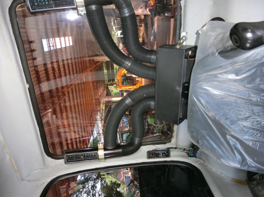 ขายรถขุด แบคโฮ KOMATSU PC 30-7 รถเก่านอกญี่ปุ่นแท้ มีเอกสารใบอินวอยและใบซื้อขาย พร้อมทำสี เช็คระบบ พร้อมติดแอร์ +ฟิล์ม พร้อมลงงาน ราคา 470,000 บาท หารถขุด "แบคโฮ" ดีมีคุณภาพที่นี่ ร้าน วัชรัตน์ รุ่งเรืองแทรคเตอร์ สนใจติดต่อ:096-5411713 หรือ 09 ขายรถขุด แบคโฮ KOMATSU PC 30-7 รถเก่านอกญี่ปุ่นแท้ มีเอกสารใบอินวอยและใบซื้อขาย พร้อมทำสี เช็คระบบ พร้อมติดแอร์ +ฟิล์ม พร้อมลงงาน ราคา 470,000 บาท หารถขุด "แบคโฮ" ดีมีคุณภาพที่นี่ ร้าน วัชรัตน์ รุ่งเรืองแทรคเตอร์ สนใจติดต่อ:096-5411713 หรือ 09