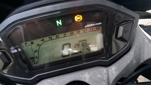 CB300F ราคา PCX ปี 2557 แต่ง Hypermotrad สวยพร้อมใช้งานไม่ล้มชน