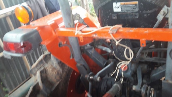 ขายคูโบต้า 28 แรงครับ