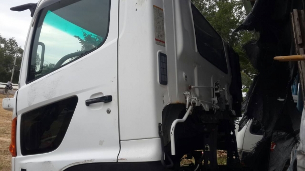 ขายหัว เมก้าFc NKRหัวการ์ตูน Canterตัวใหม่ และแบคโฮล PC40 +โรตารี่รถไถ ถูกมากๆ