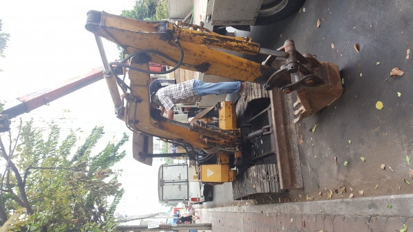 ขายหัว เมก้าFc NKRหัวการ์ตูน Canterตัวใหม่ และแบคโฮล PC40 +โรตารี่รถไถ ถูกมากๆ