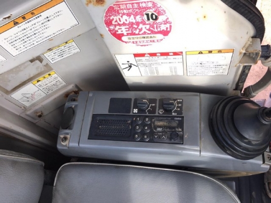 ขายรถแบคโฮ KOBELCO SK75UR คอนโทรลสั้น รถนอกนำเข้าจากญี่ปุ่น มีVDOการทำงานครับ ขายรถแบคโฮ KOBELCO SK75UR คอนโทรลสั้น รถนอกนำเข้าจากญี่ปุ่น มีVDOการทำงานครับ