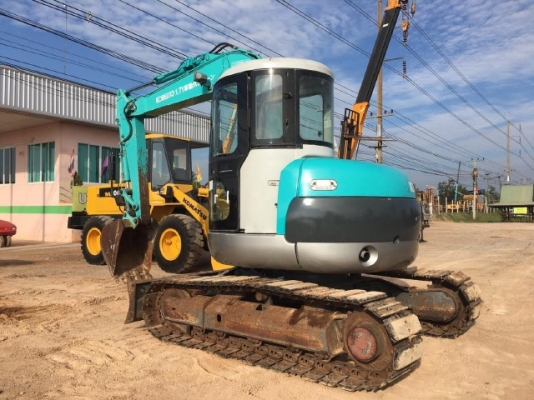 ขายรถแบคโฮ KOBELCO SK75UR คอนโทรลสั้น รถนอกนำเข้าจากญี่ปุ่น มีVDOการทำงานครับ ขายรถแบคโฮ KOBELCO SK75UR คอนโทรลสั้น รถนอกนำเข้าจากญี่ปุ่น มีVDOการทำงานครับ