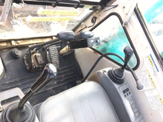 ขายรถแบคโฮ KOBELCO SK75UR คอนโทรลสั้น รถนอกนำเข้าจากญี่ปุ่น มีVDOการทำงานครับ ขายรถแบคโฮ KOBELCO SK75UR คอนโทรลสั้น รถนอกนำเข้าจากญี่ปุ่น มีVDOการทำงานครับ