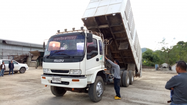 ขายด่วนISUZUDECA270ยูโรทูปี47สองเพลาสภาพพร้อมใช้ราคาเบาๆจัดแนนทได้โทรไอดีไลน์0843923995 ขายด่วนISUZUDECA270ยูโรทูปี47สองเพลาสภาพพร้อมใช้ราคาเบาๆจัดแนนทได้โทรไอดีไลน์0843923995