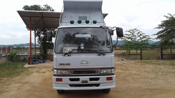 รถดั้มพ์6ล้อ5คิว