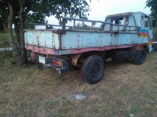 ขายรถตุณแต๋น เครื่อง 88 พร้อมใช้ มีทะเบียน