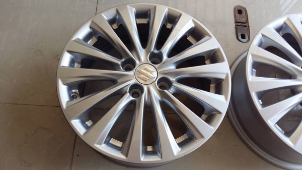 ขายล้อแม็ก suzuki ciaz 15"