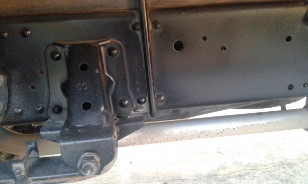 ISUZU NQR ยูโร 3 เครื่อง 175 แรง ยาว 5.5 เมตร รถห้างแท้ จดปี 53